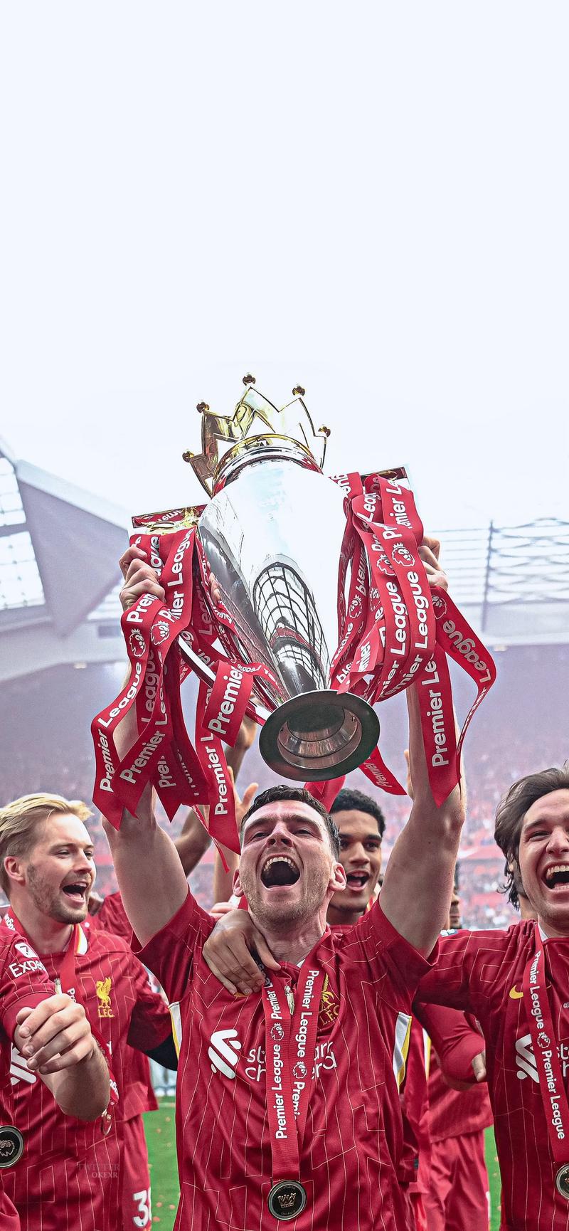 米兰公布客战都灵首发，莱奥、恩昆库领衔锋线（米兰客战都灵首发出炉，莱奥与恩昆库领衔锋线）