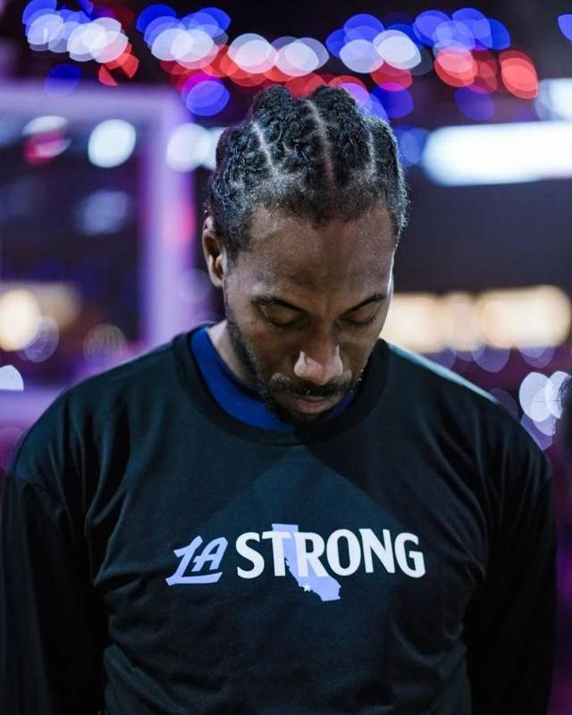 斯基拉：那不勒斯依然想租梅努，球员也想要获得更多出场机会（斯基拉：那不勒斯继续追租梅努，球员希望获得更多上场时间）