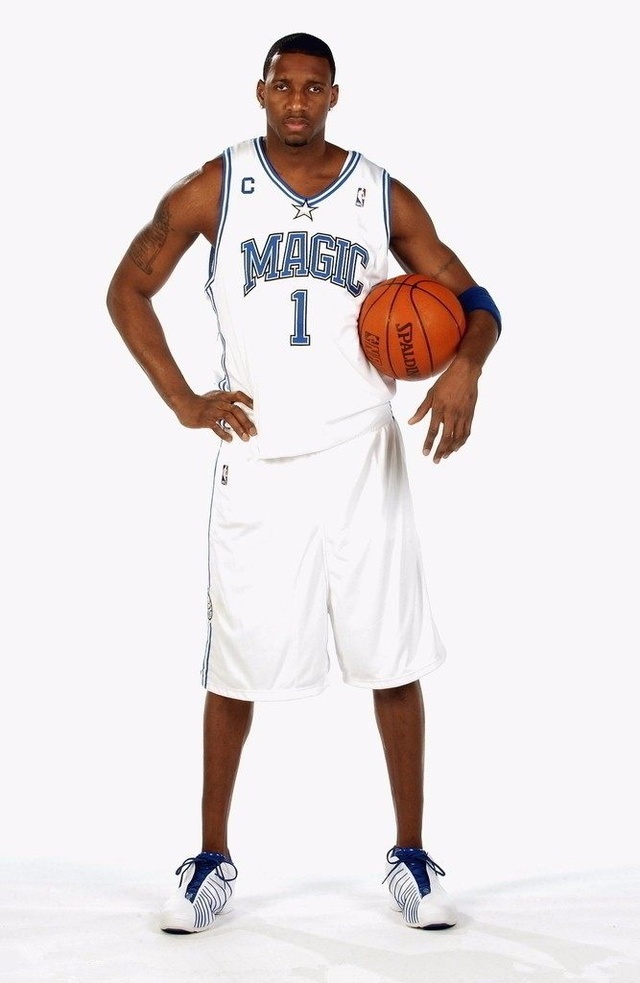 被与贝肯鲍尔比较？凯恩：我从小就喜欢防守，很享受铲球（被拿来与贝肯鲍尔相比较？凯恩：从小钟情防守，铲球让我很享受）