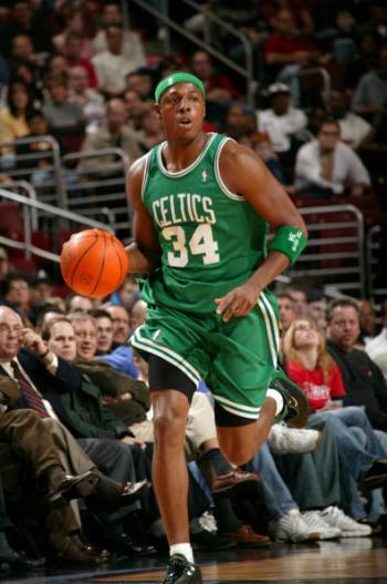 意媒：那不勒斯、米兰、曼城、巴萨关注乌迪内斯中场阿蒂尔（意媒：那不勒斯、AC米兰、曼城、巴萨有意乌迪内斯中场阿蒂尔）