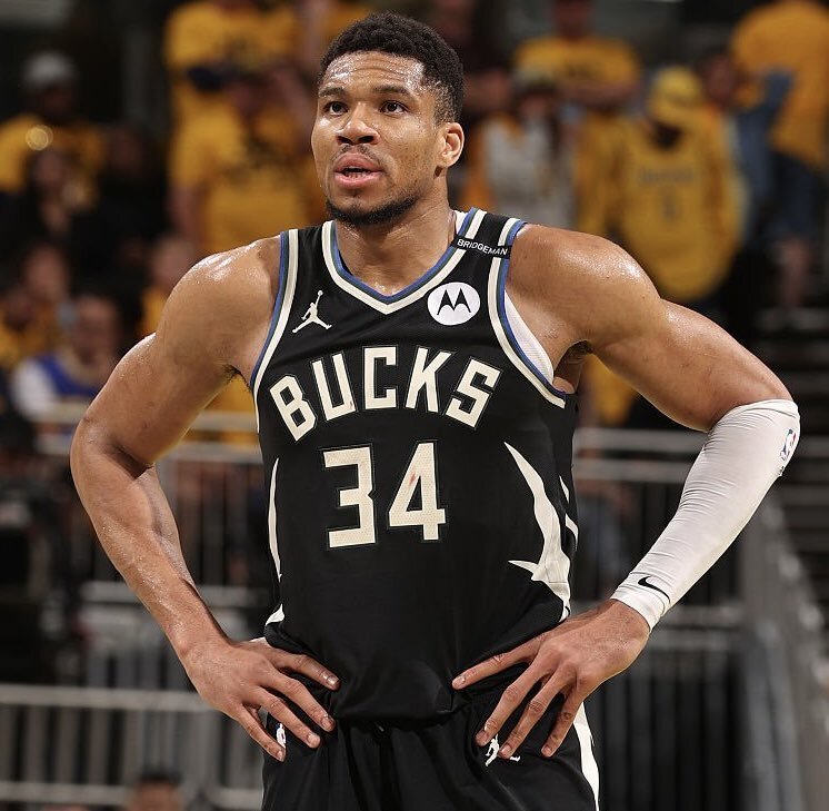 巴斯克语战术！毕尔巴鄂竞技对阵皇马祭出奇招，姆巴佩率队完胜令创意沦为笑谈（巴斯克谋略失灵？毕尔巴鄂奇阵难挡皇马，姆巴佩领衔大胜让创意成笑柄）