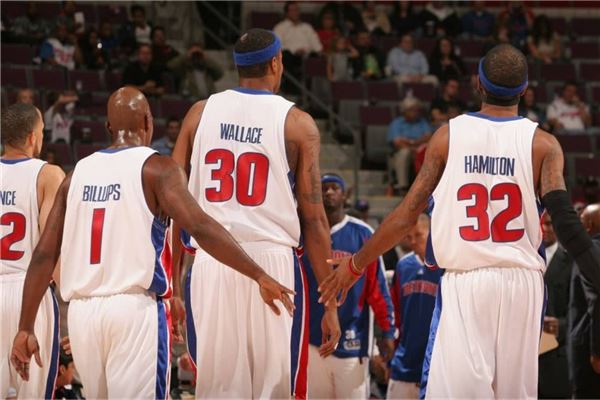 记者：迈阿密国际希望买断从塞尔塔租借来的前锋阿连德（记者称：迈阿密国际有意买断塞尔塔外租前锋阿连德）